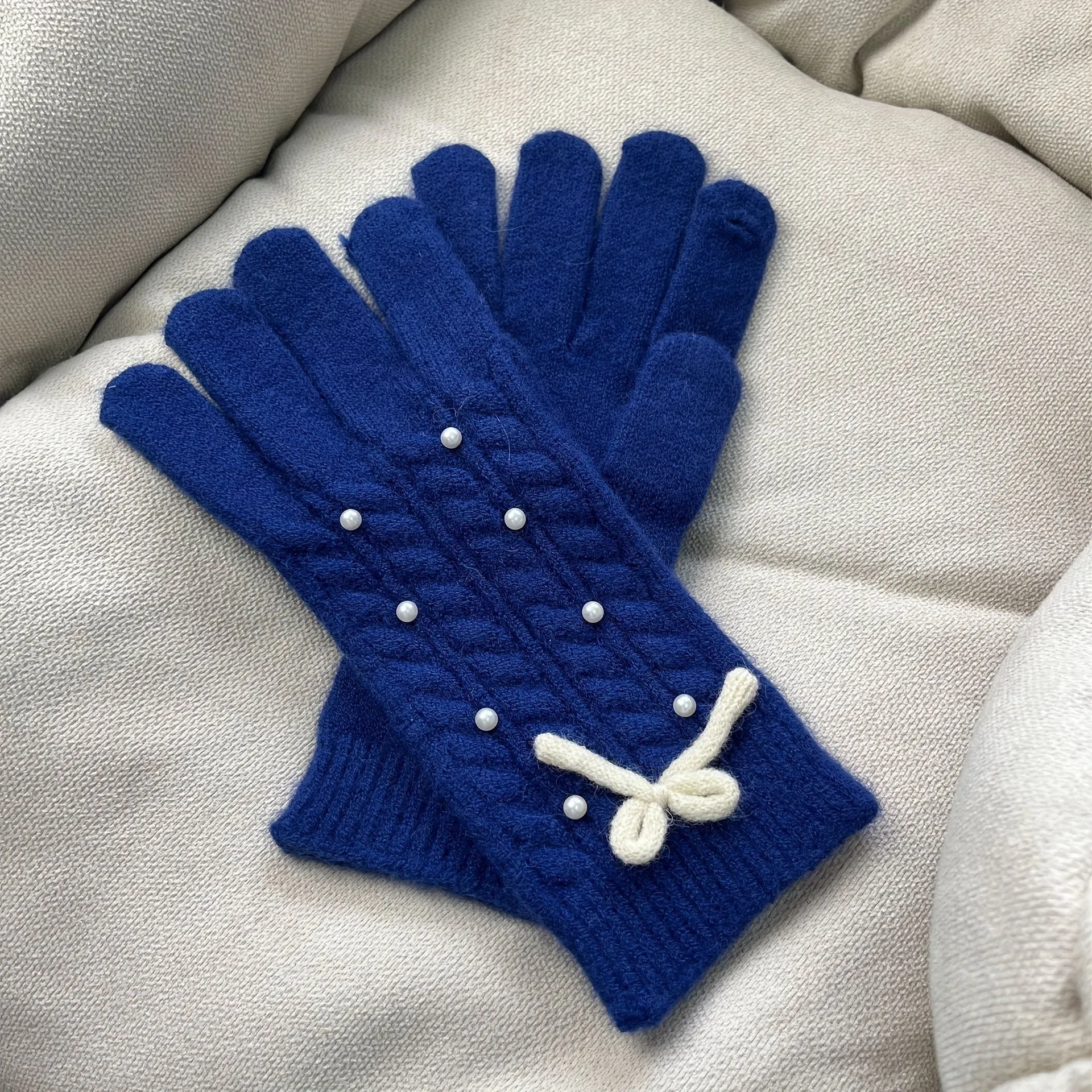 Boho Twist Knit Wool Gloves Simple Bow Imitation Pearl Decor Touchscreen Gloves Autumn Winter Coldproof Elastic Gloves