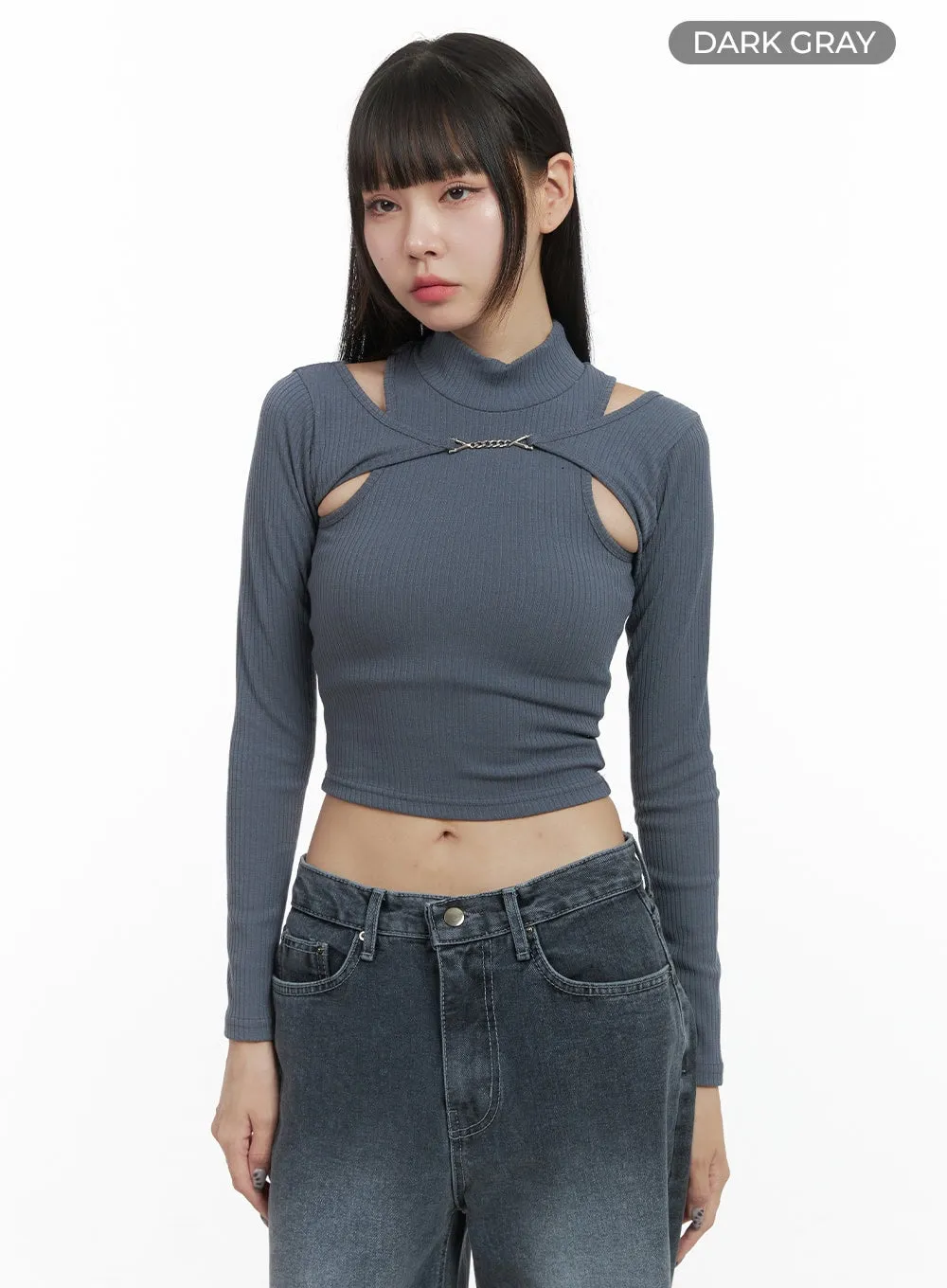 Chain Cut-Out Turtleneck Cropped Top OO401