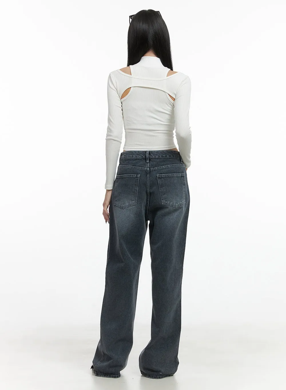 Chain Cut-Out Turtleneck Cropped Top OO401