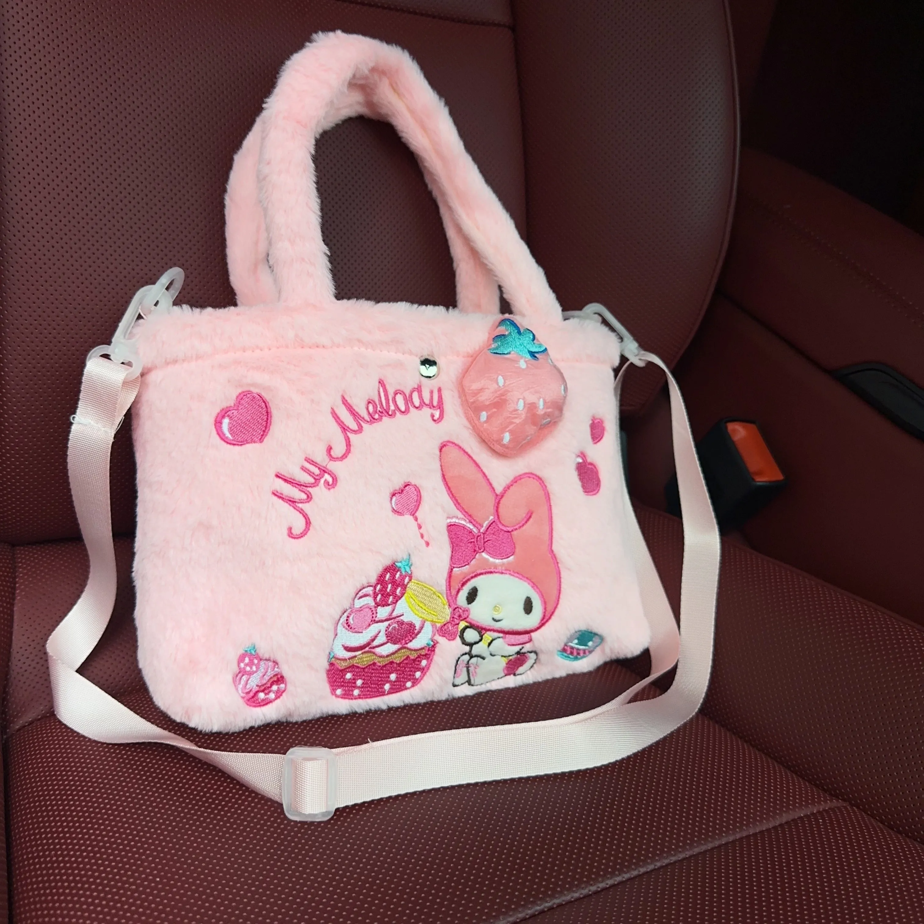 Fluffy Faux Fur Cartoon Anime Handbag - HelloKitty, Cinnamoroll & Kuromi Plush Crossbody Bag - Adorable, Soft & Versatile Shoulder Bag for Fashionistas