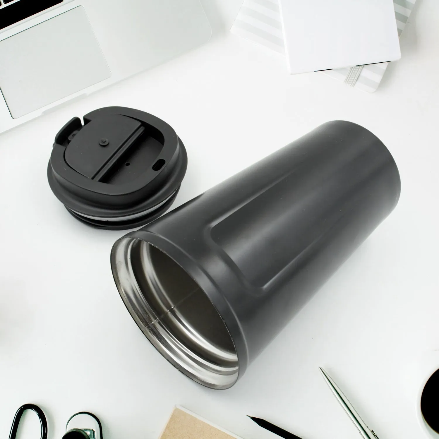 Inside Stainless Steel & Outside Plastic Vacuum Insulated  Insulated Coffee Cups Double Walled Travel Mug, Car Coffee Mug with Leak Proof Lid Reusable Thermal Cup for Hot Cold Drinks Coffee, Tea (1 Pc)