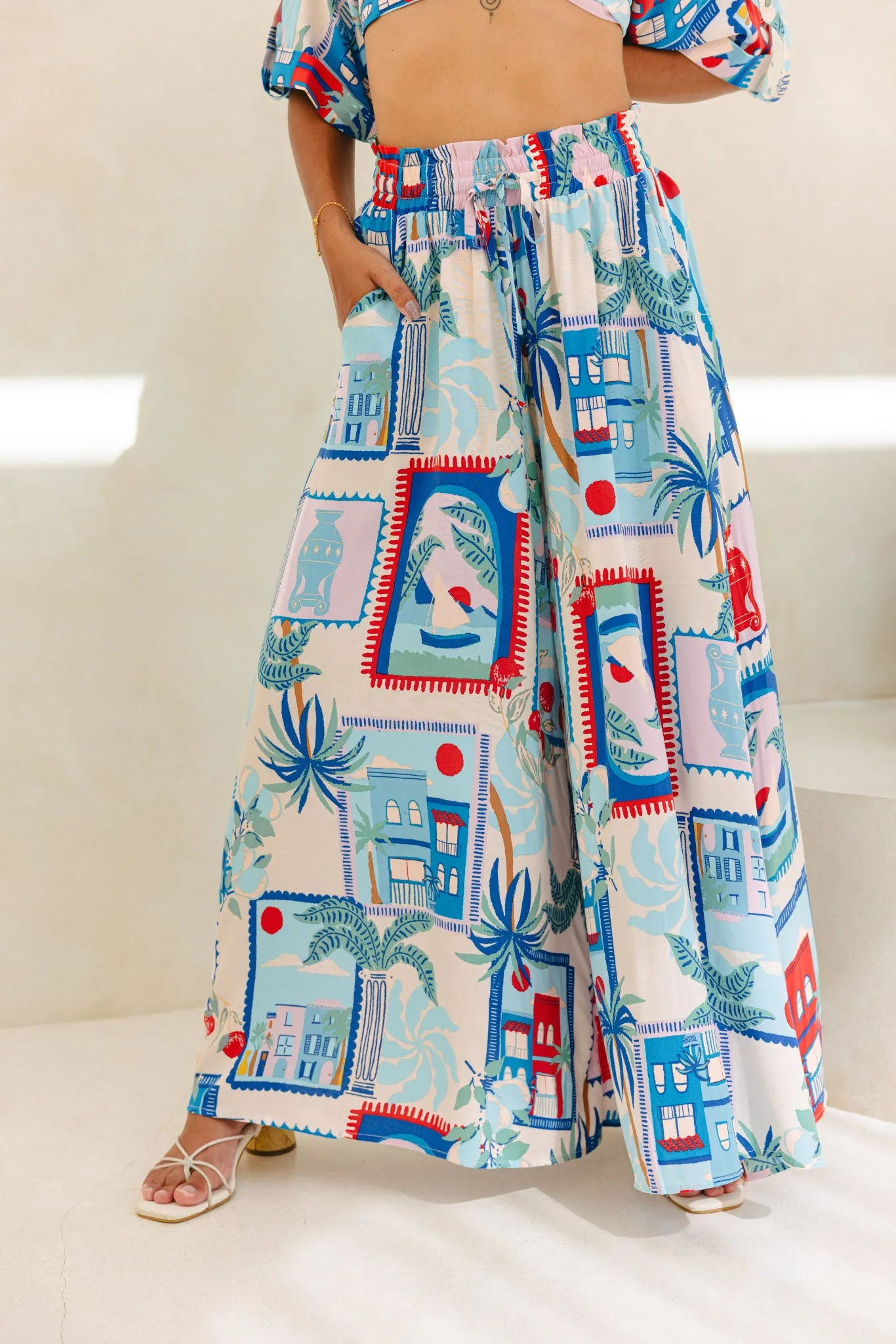 Lulu Blue Tropical Wide Leg Cropped Pants