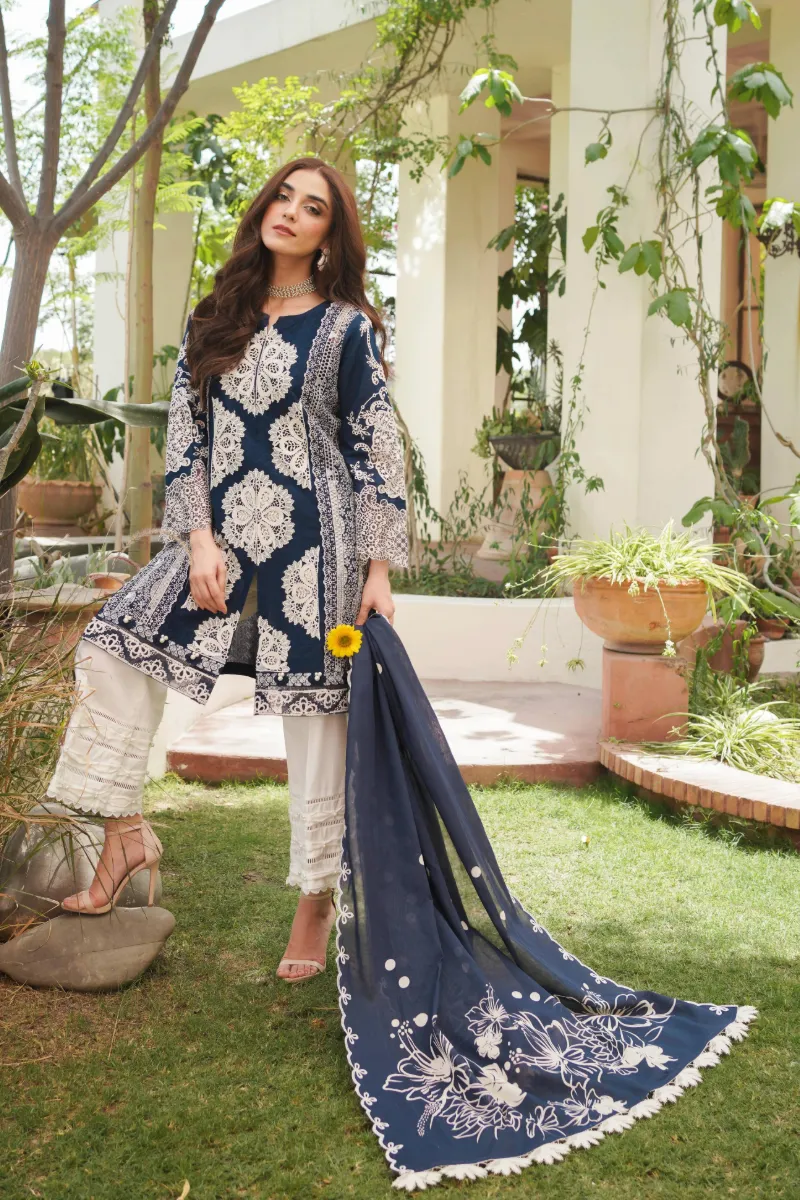 Manara by Maria Asif Baig Luxury Lawn – Sapphire